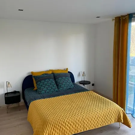 Emeraude A 5 Minutes Du Circuit Des 24 Changé