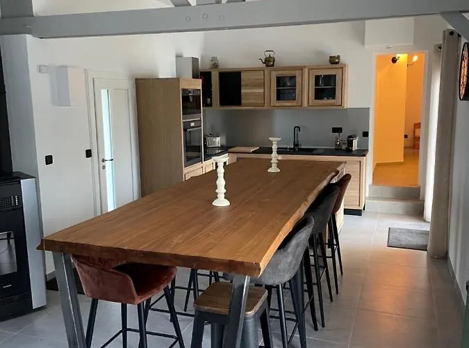 Emeraude A 5 Minutes Du Circuit Des 24 Changé