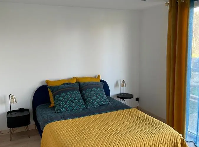 Emeraude à 5 Minutes Du Circuit Des 24 Changé